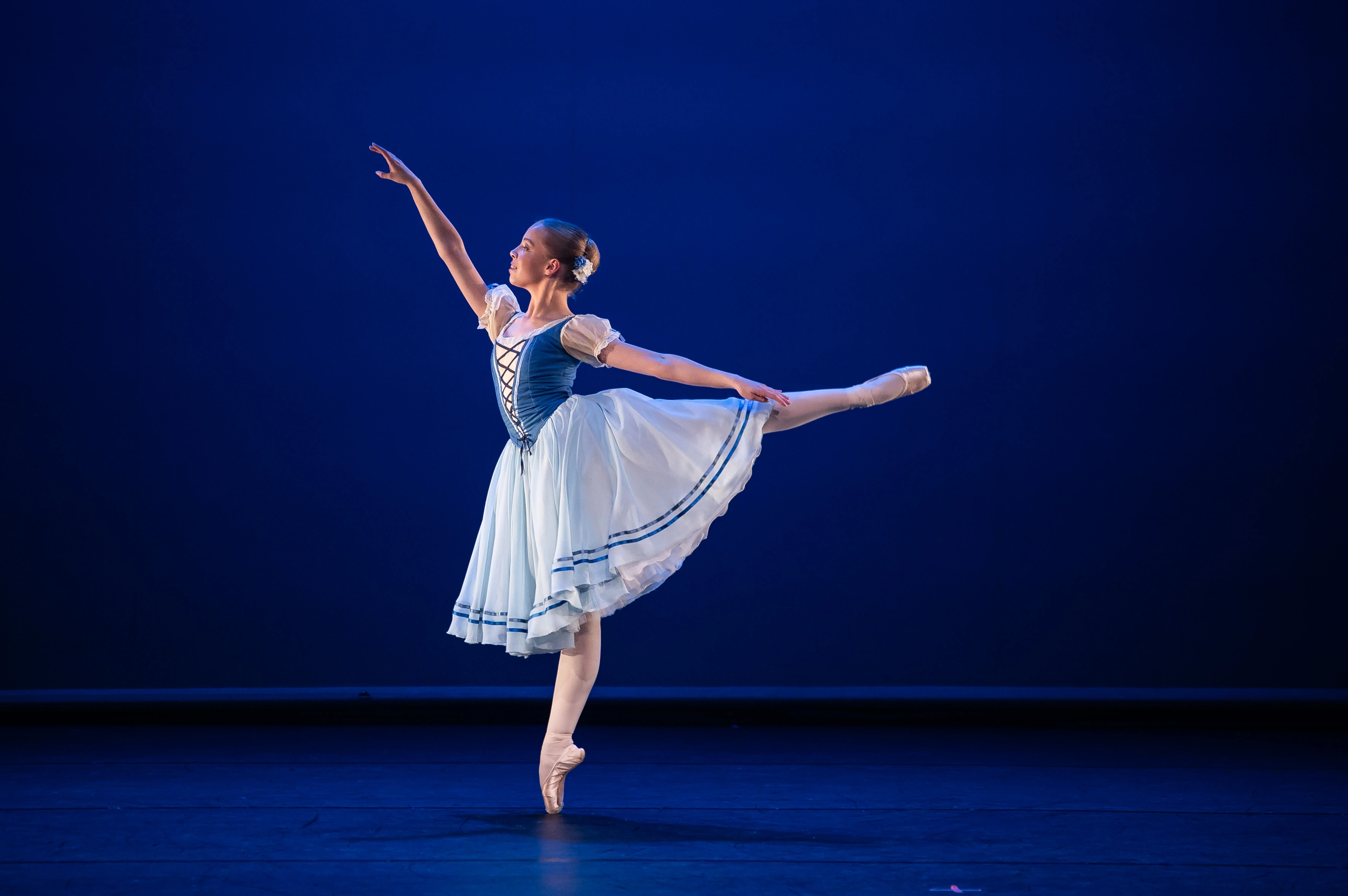 Giselle, arabesque